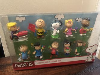 Peanuts Collectors Figure Set-10 Pack
