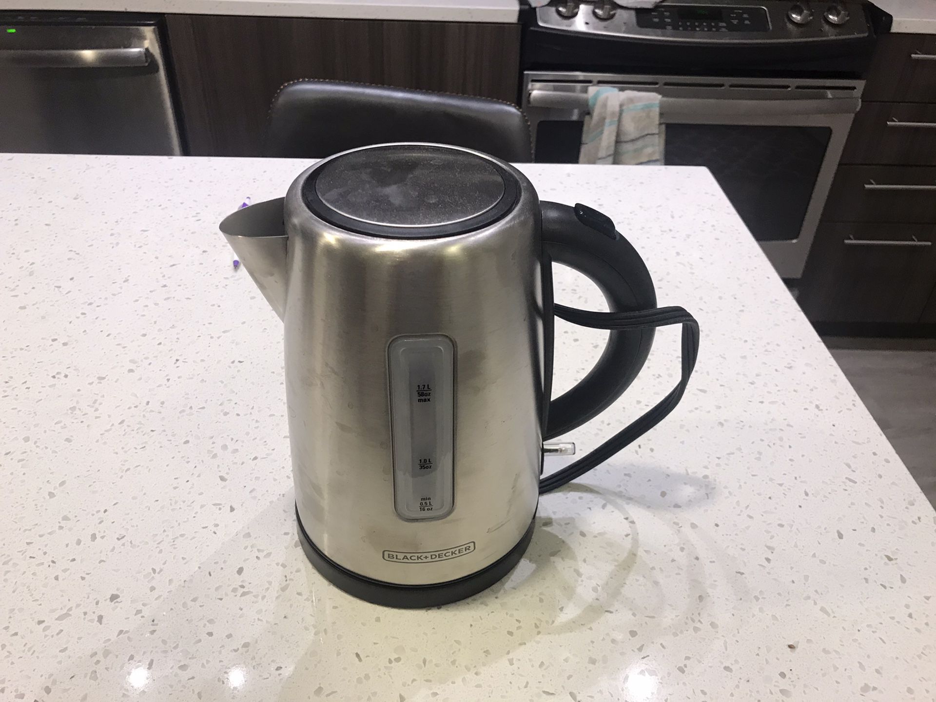 Black and Decker Cordless kettle
