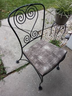 Wrought Iron Chair with Cushion 5