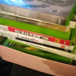 Xbox 360 Games. Includes Remote (Transparent) And Couple Of Movies.