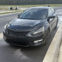 2015 Nissan Altima – As-Is – $1,500 OBO