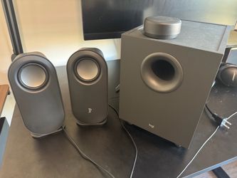 Logitech 2.1 PC Speaker System with Subwoofer