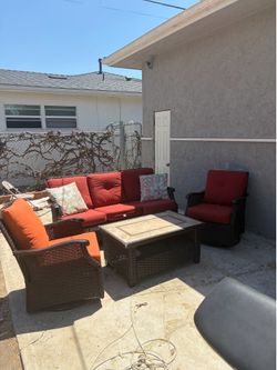 4 Pc Wicker Patio furniture set