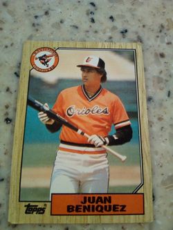 Vintage 1987 Topps baseball/ Juan beniquez/ Baltimore Orioles/ outfield- 3rd base/ card # 688