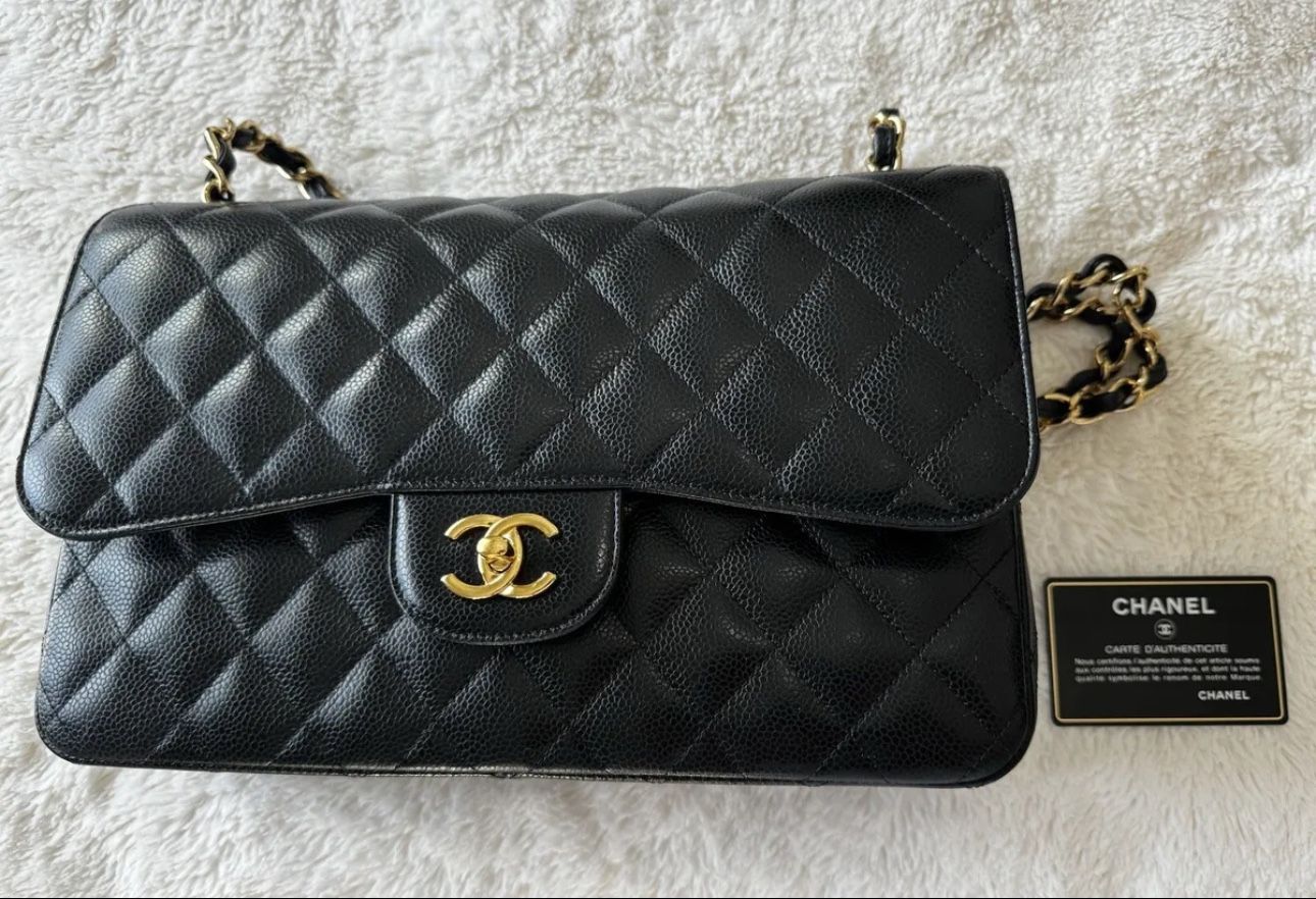 Pre- Owned CHANEL Black Quilted Caviar Leather LARGE CLASSIC DOUBLE FLAP Shoulder Bag