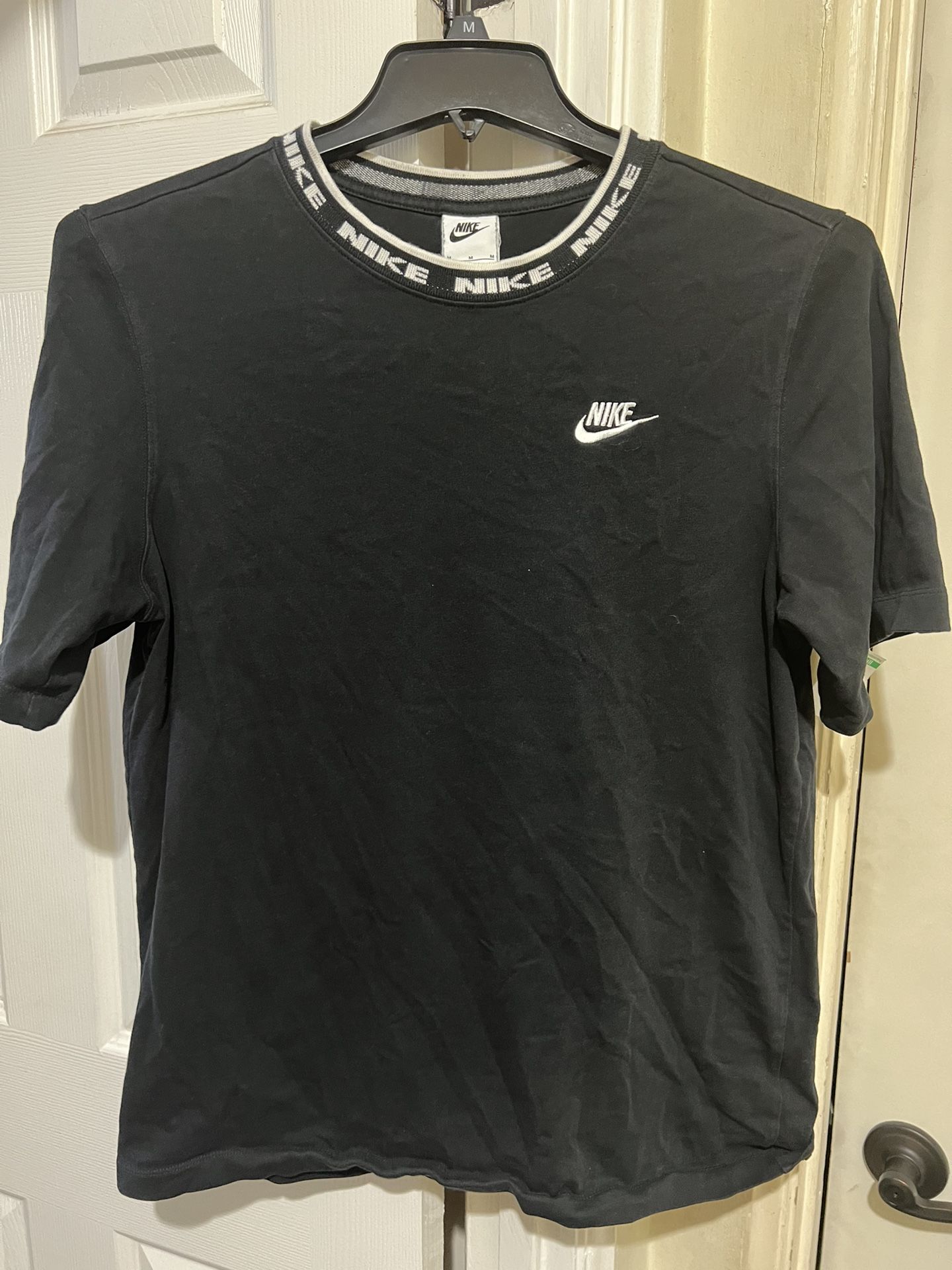 NIKE Just Do It Logo Script Neck T-Shirt Tee Black White Mens Medium 