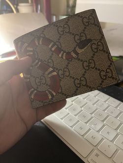 Gucci Kingsnake Print GG Supreme Wallet 