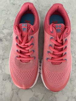 Kids Size 3 Under Armour Sneakers