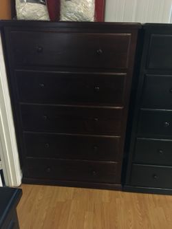 Dresser delivery