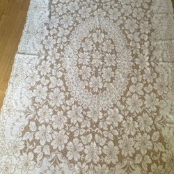 Tablecloth  Mantel 