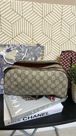 Cosmetic bag
