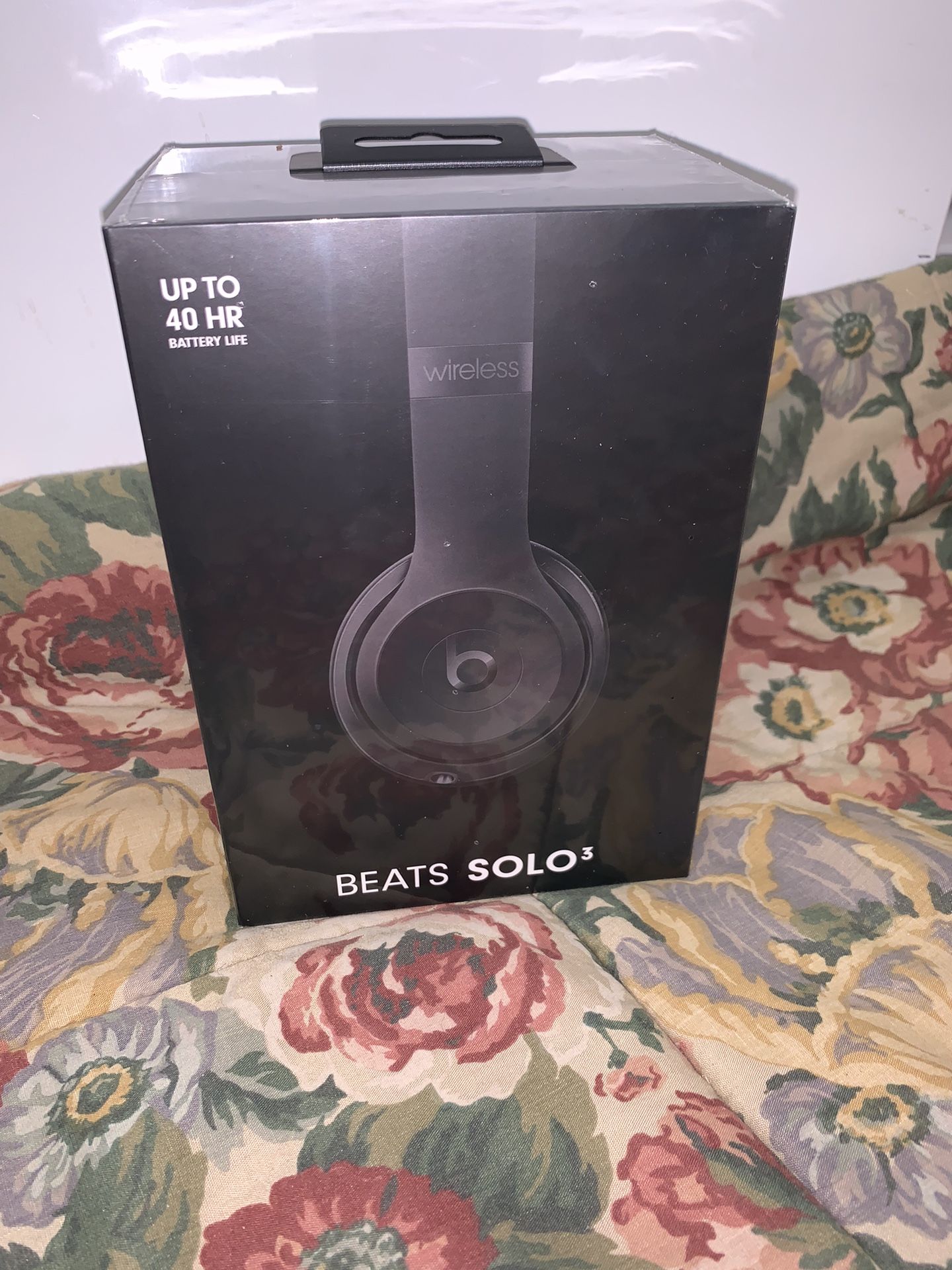 Beats Solo 3 - New In Box