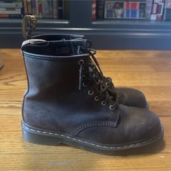 Dr. Martens 1460 Crazy Horse Boots. New Without Box. 
