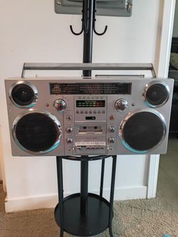 GPO Retro Boom Box
