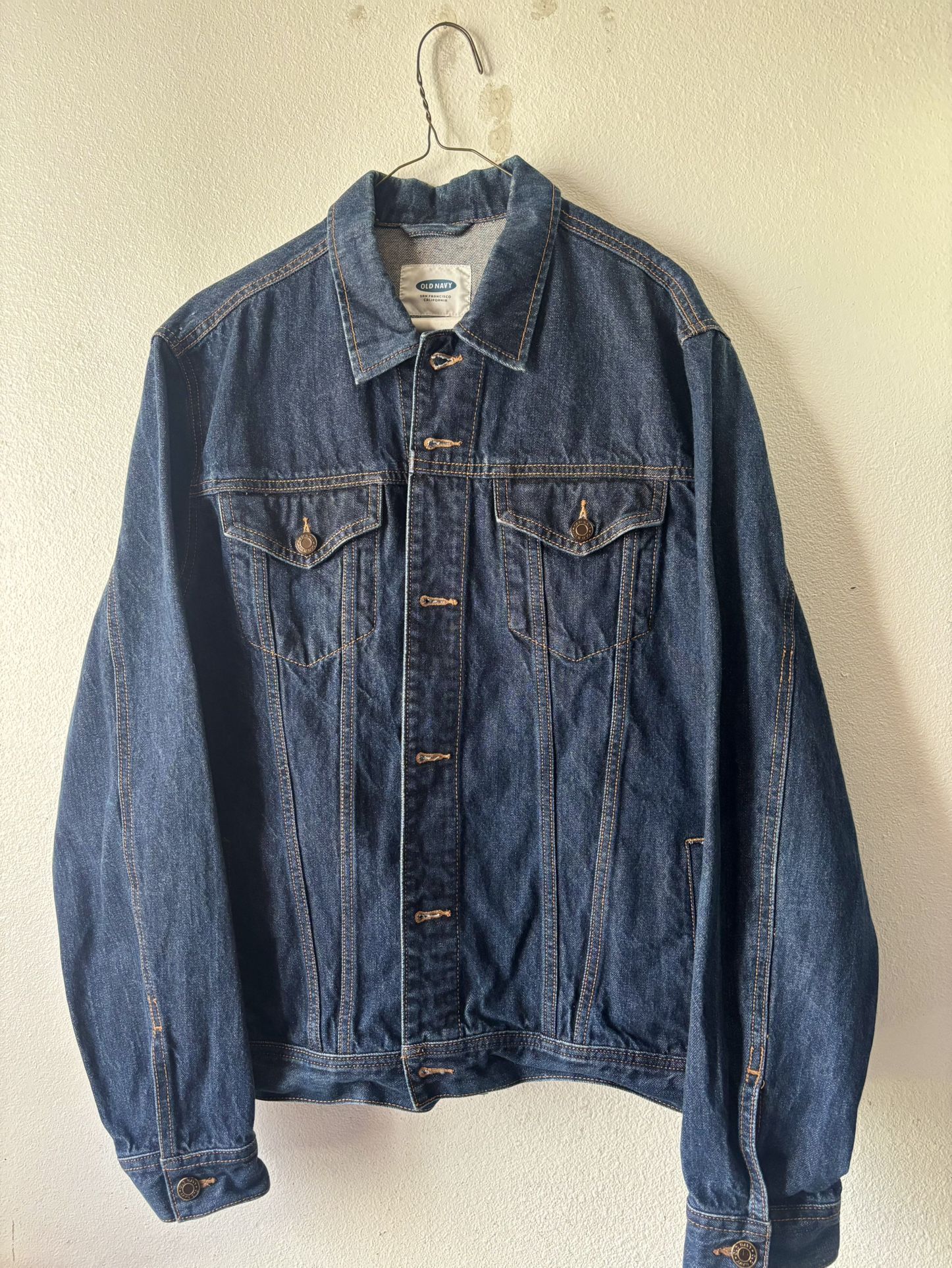 Old Navy Men’s Denim Jacket Size Large