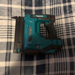 MAKita 18v Lxt 2” Brad Nailer 18GA  Tool Olny 