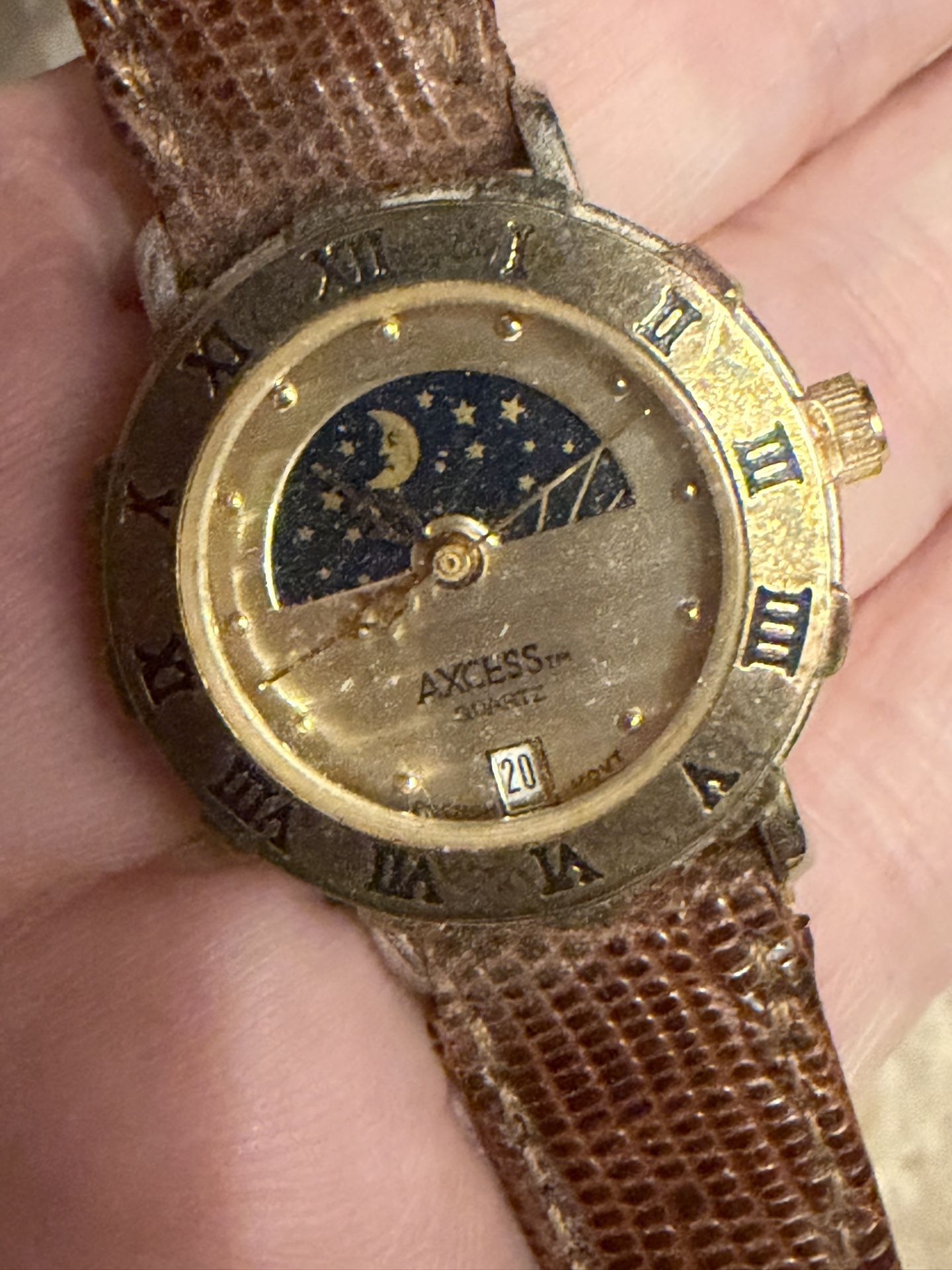 Moon Watch Works Fine Burberry Band Needs Battery