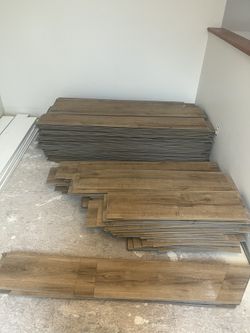 Laminate Flooring 
