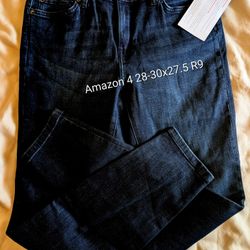 New Amazon Essentials 4 Denim Blue Jeans Skinny Moulant, 83% Cotton, 15%Polyester, 2% Elastane NWT