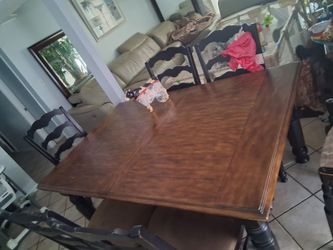 Gorgeous Table