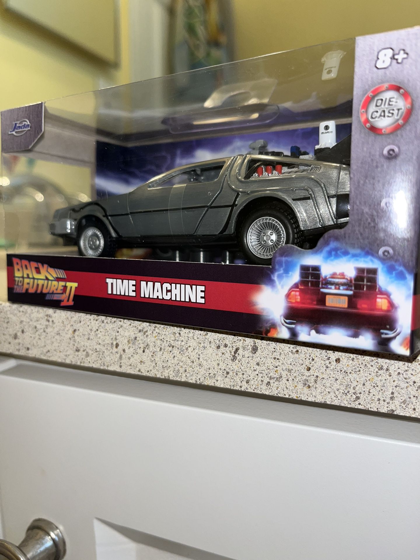 Jada Toys Back To The Future Delorean Time Machine Diecast Model Car [New] 1:32 Scale
