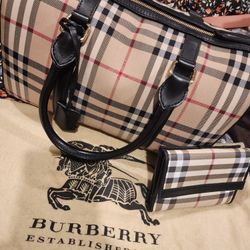 Purse Burberry Tote Bag  And Wallet
