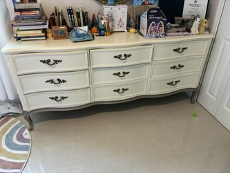 "Henredon" - French Dresser Design And Night Table Real Wood