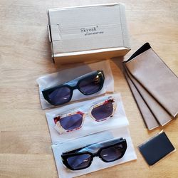 (New in box!) 3x Pack Reader/Cheater Sunglasses & Cases (3.0 strength)