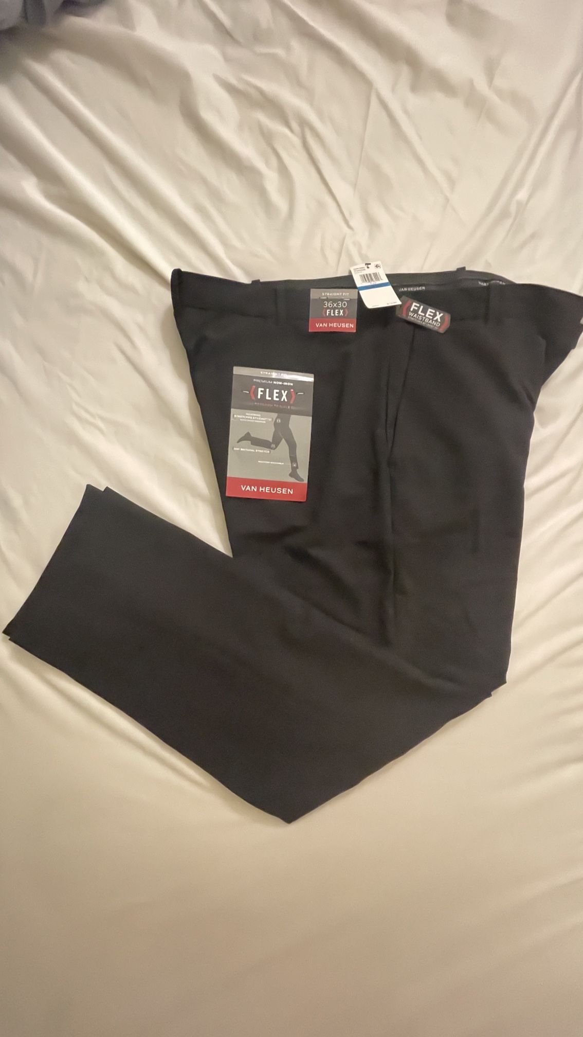 New VAN HEUSEN Flex Dress Pants Straight Fit Stretch Flex Waistband Black 36*30