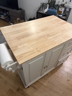 Kitchen Island With Wheels