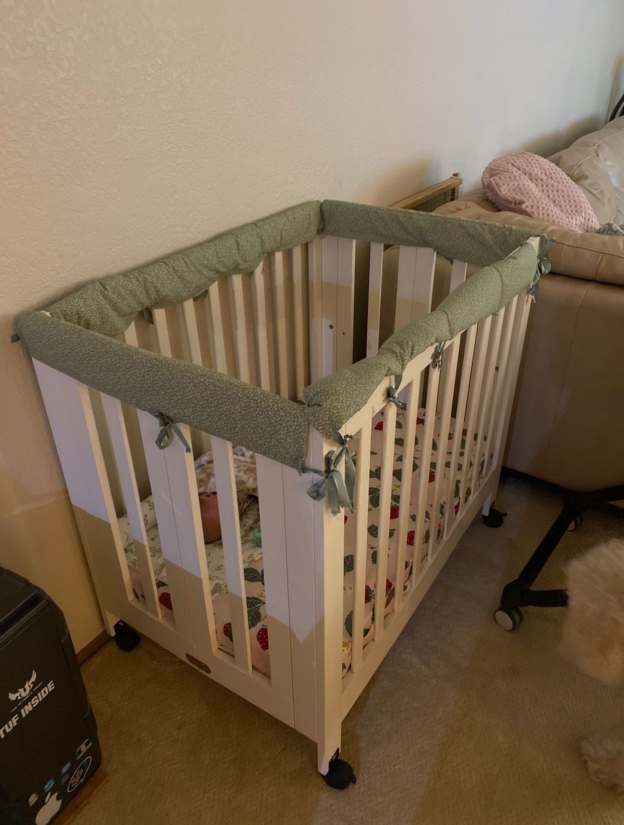 Mini Crib With Mattress 