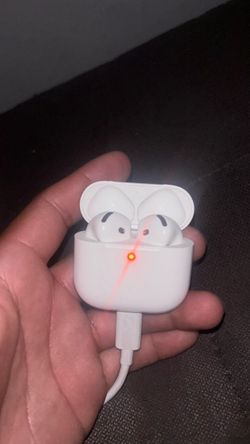 AirPods 4 Non noise canceling