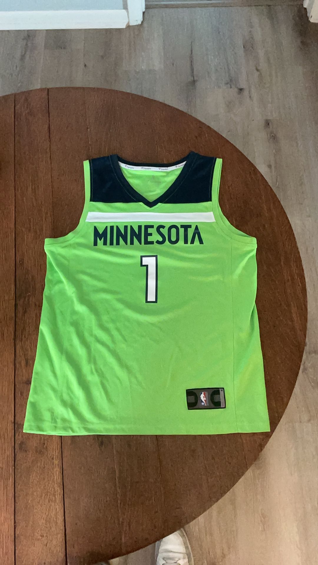 Anthony Edward’s jersey