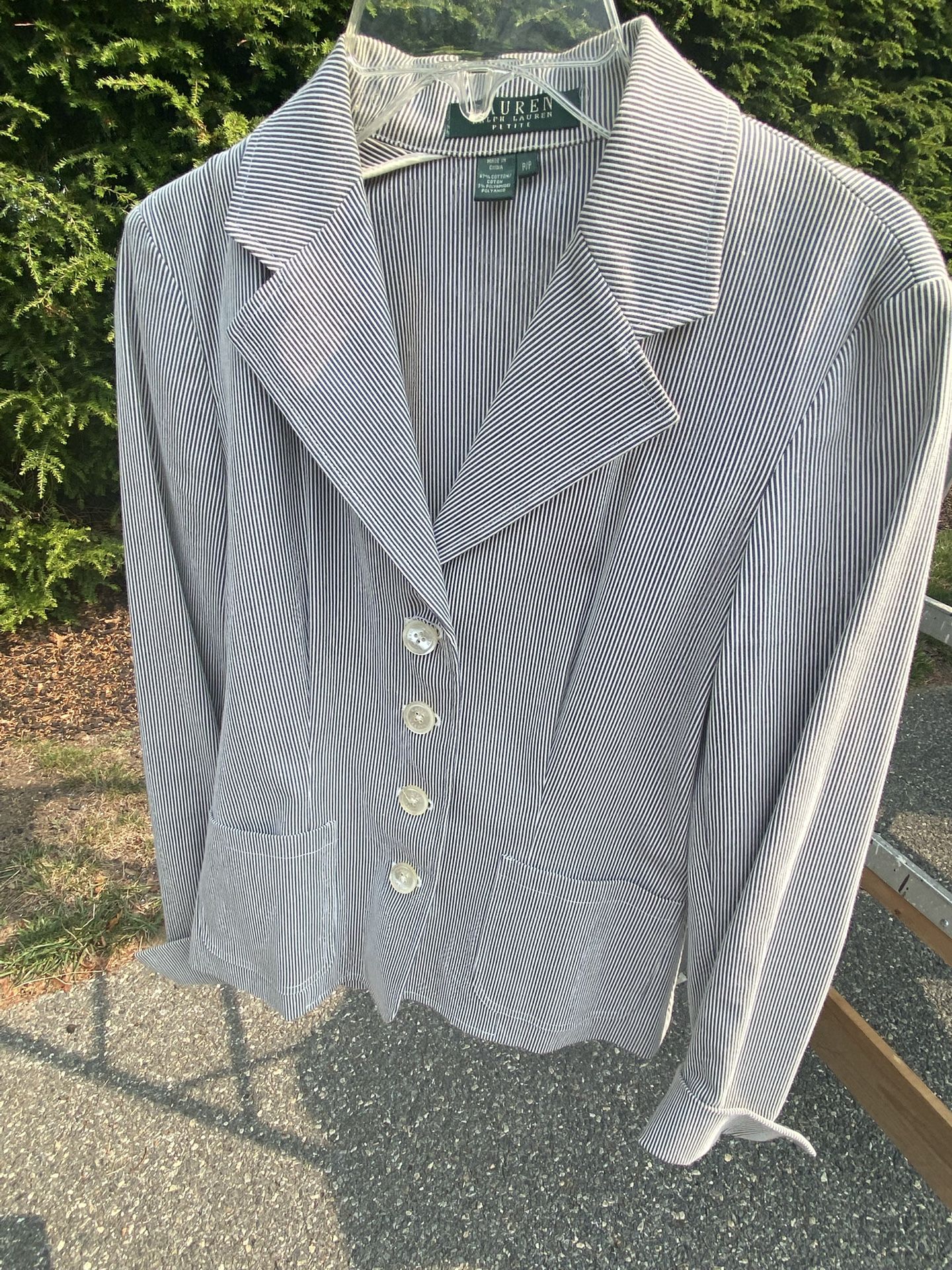 Beautiful Ralph Lauren Blazer Size P/P
