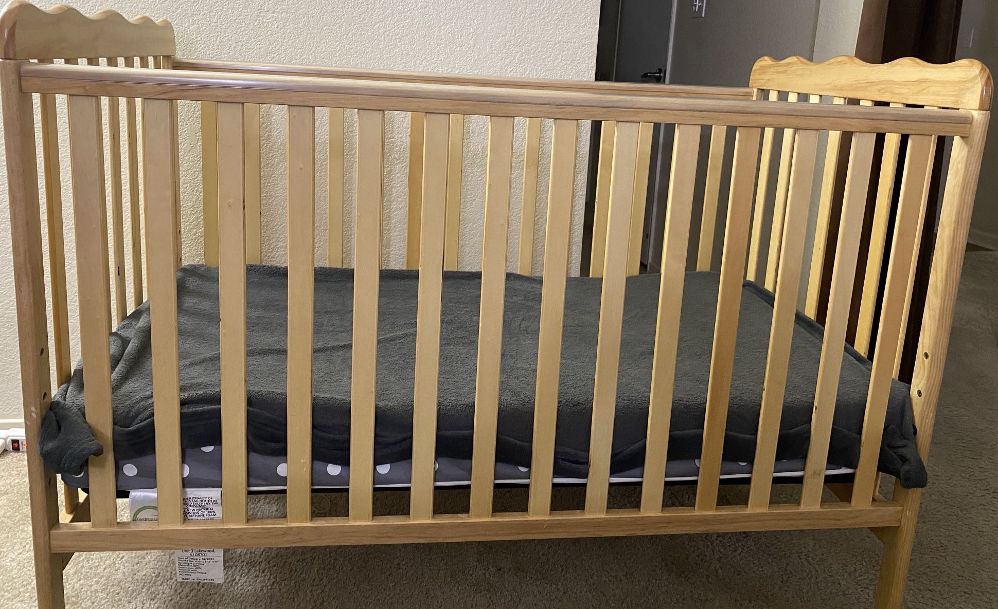 Toddler Crib / Daybed Sale