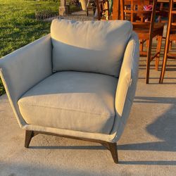 Ivory Chair 