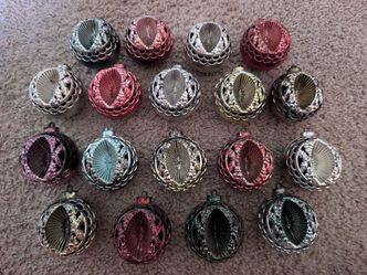 Vintage Plastic Reflector Ornaments Lot Indent Filigree Bradford Style Xmas