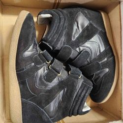 Women's Black Steve Madden Sneaker Boots Size 6 And 8Available