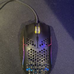 glorious model O 