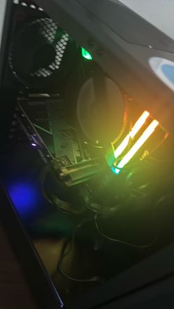 Gaming pc (decent build)