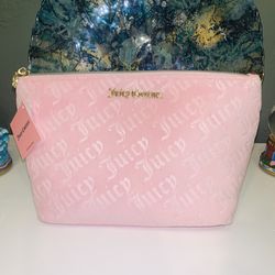 Juicy Couture Makeup Bag Velour Light Pink NEW for Sale in Miami, FL -  OfferUp