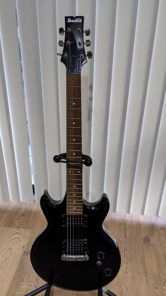 Ibanez Gio GAX-50 Electric Guitar