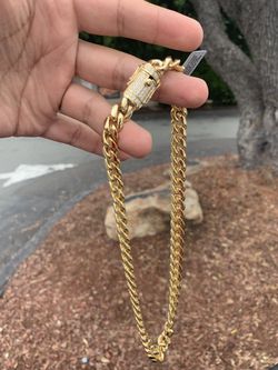 Cuban link chain choker