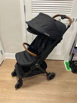 Nuna travl stroller