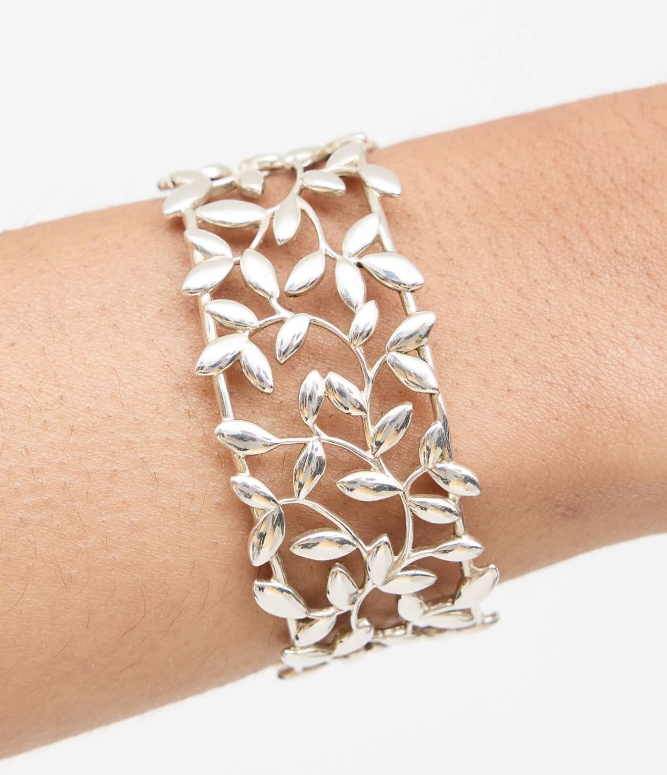 Cyber Monday Deal!  Tiffany & Co. Paloma Picasso Olive Leaf Cuff - Sterling Silver, Size Med