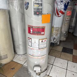 Waterheaters 40 gallons