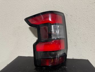 NISSAN FRONTIER LEFT TAILLIGHT 2024