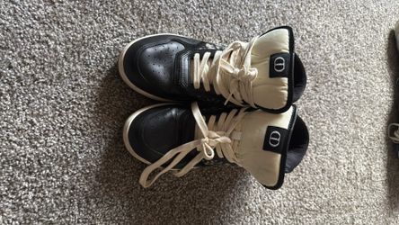 Dior B23 High-Top Sneakers