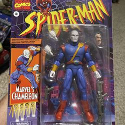 Marvel Legends Series Spider-Man Retro Collection Chameleon 6-inch Action Figure.        This fully articulated figure features a premium design based