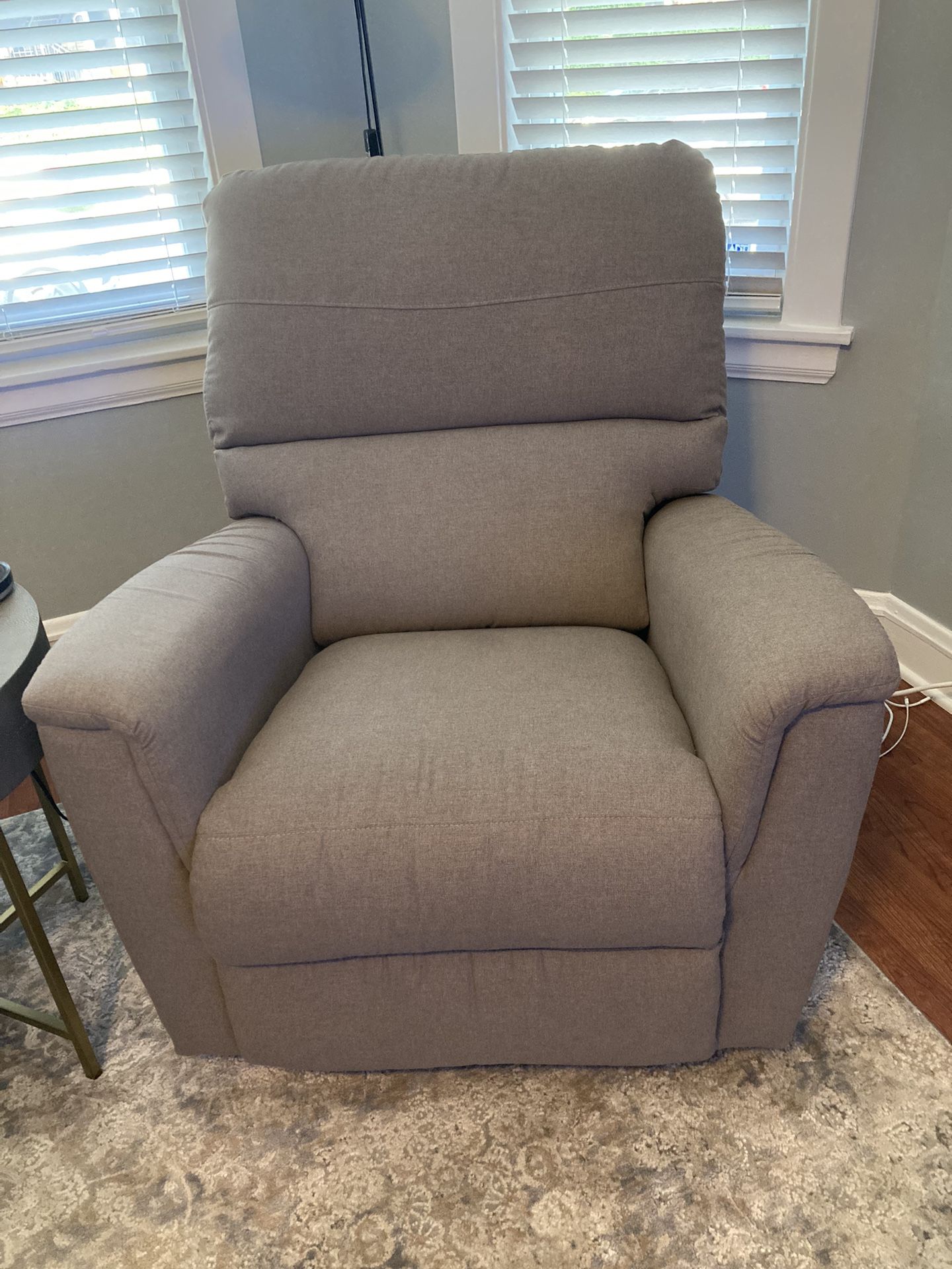 Lazy Boy, Ava power, rocking recliner and lumbar support